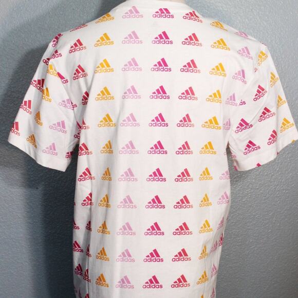 Adidas Gradient Logo Boyfriend Tee Size Small NWT - Picture 5 of 6